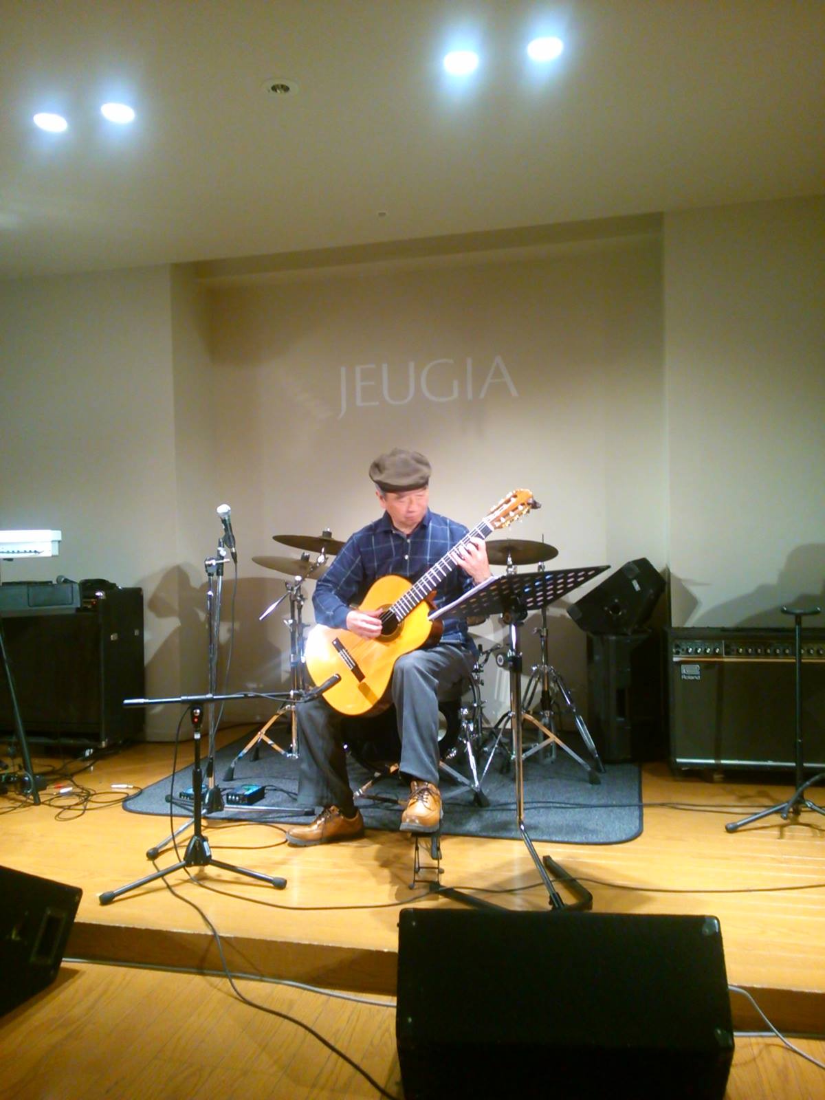 加藤俊治ギター演奏